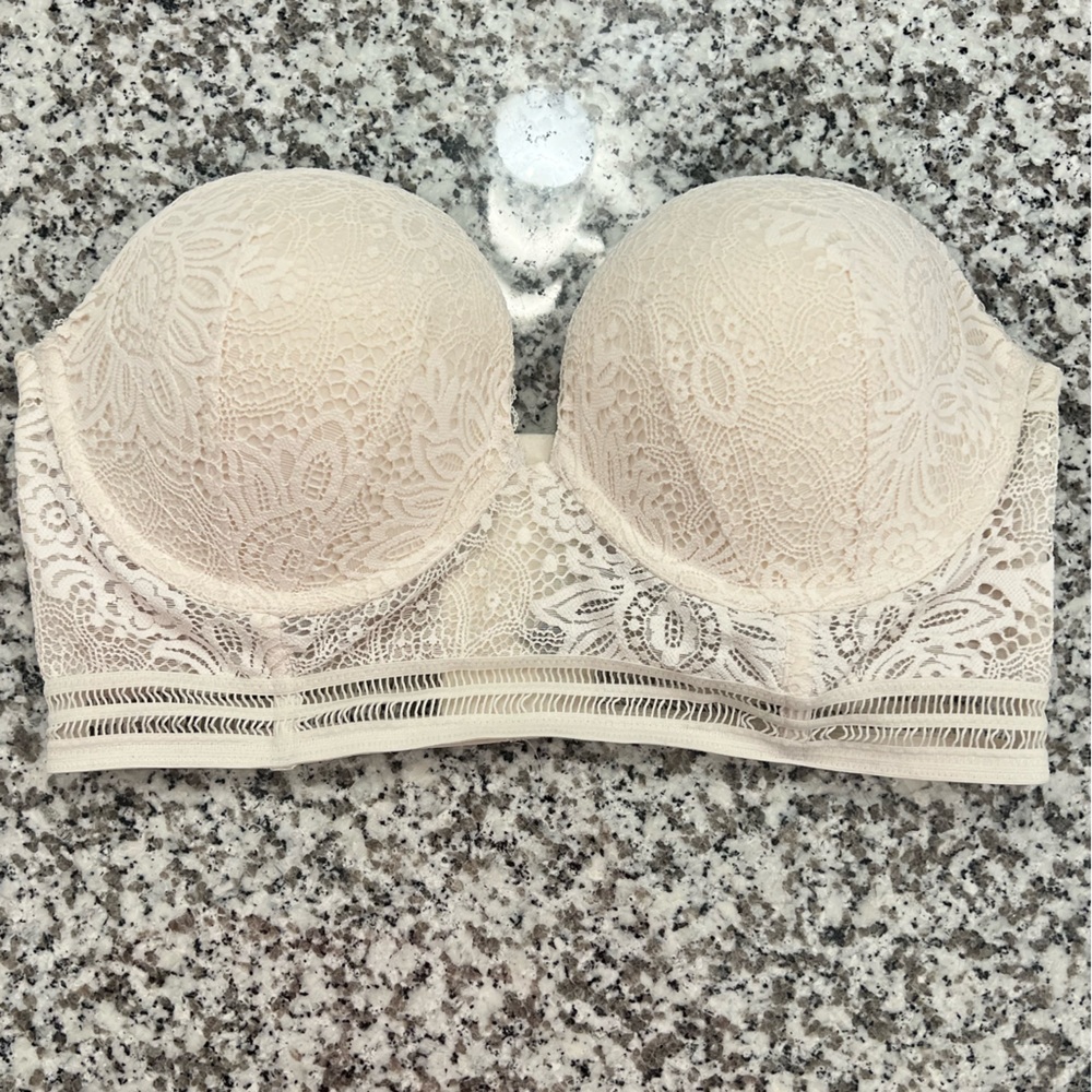 34D very sexy strapless bra